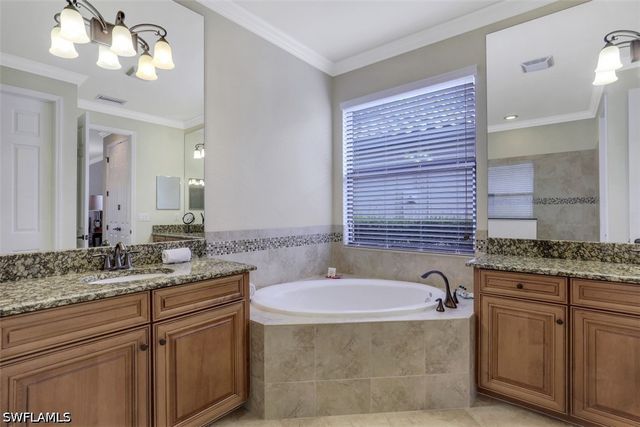 9530 Piacere WAY, Naples, FL 34113