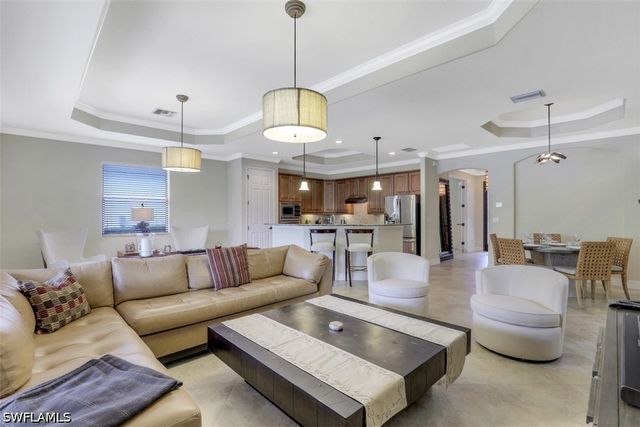 9530 Piacere WAY, Naples, FL 34113