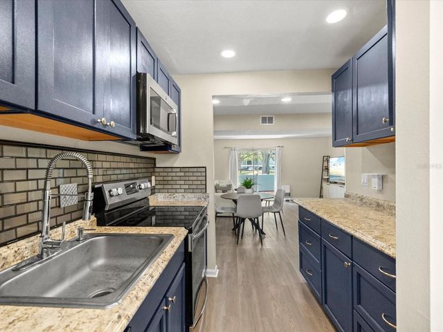 179 114TH AVENUE N 179, St Petersburg, FL 33716