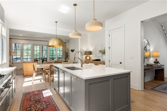 1120 Mado Loop, Chattahoochee Hills, GA 30268