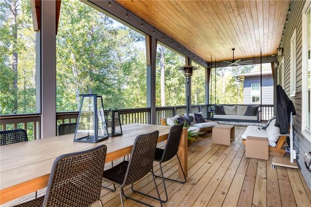 1120 Mado Loop, Chattahoochee Hills, GA 30268