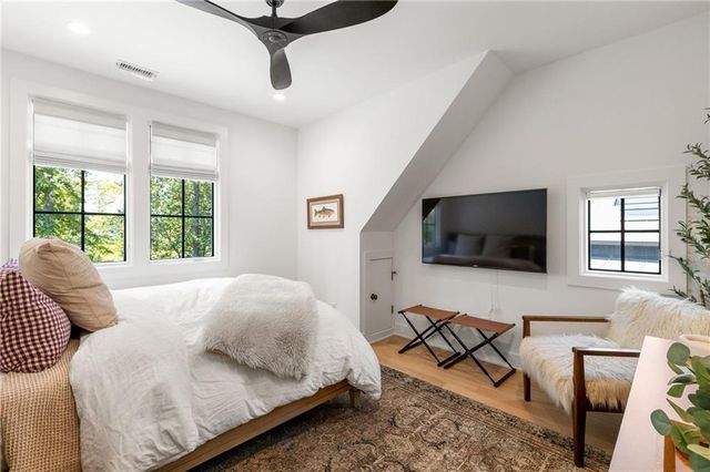 1120 Mado Loop, Chattahoochee Hills, GA 30268