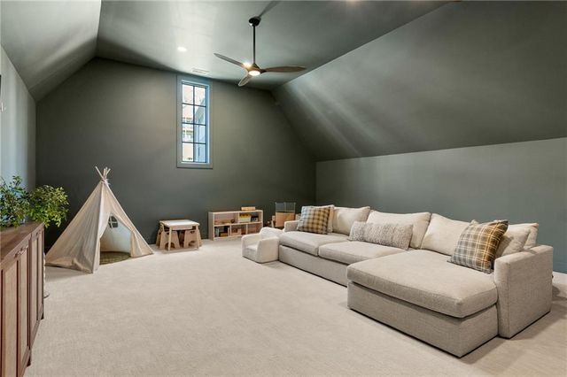 1120 Mado Loop, Chattahoochee Hills, GA 30268