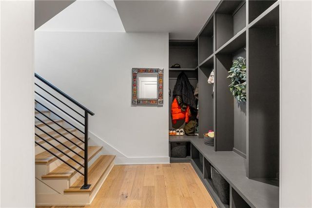 1120 Mado Loop, Chattahoochee Hills, GA 30268