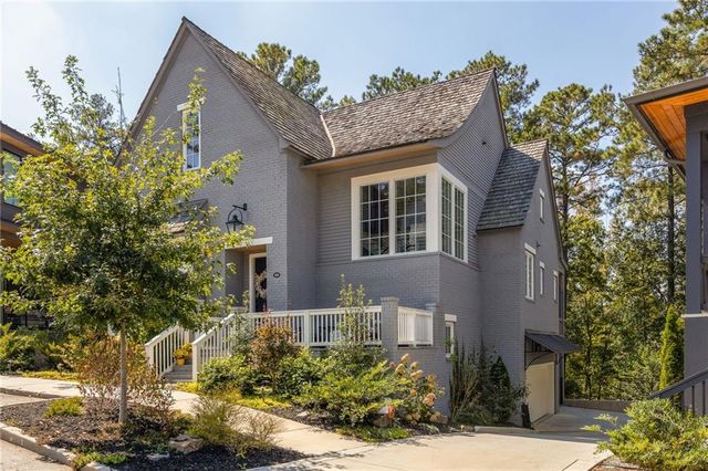 1120 Mado Loop, Chattahoochee Hills, GA 30268