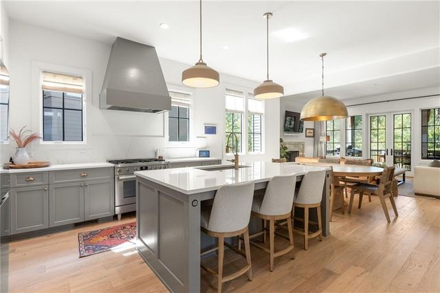 1120 Mado Loop, Chattahoochee Hills, GA 30268