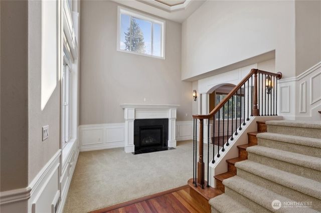 15025 SE 43rd St, Bellevue, WA 98006