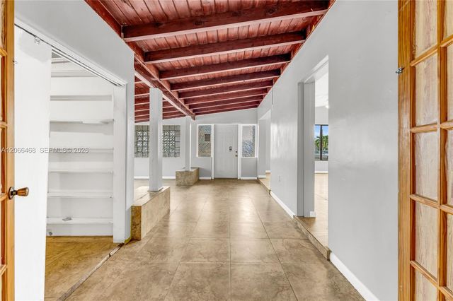 4220 SW 36th Street ., West Park, FL 33023