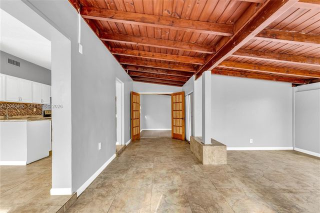 4220 SW 36th Street ., West Park, FL 33023