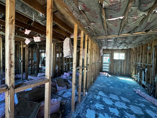 436 Grove Street SE, Albuquerque, NM 87108