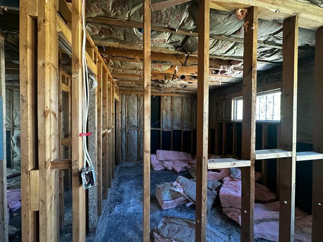 436 Grove Street SE, Albuquerque, NM 87108