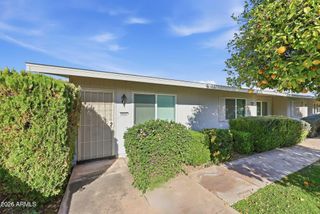 10622 W COGGINS Drive, Sun City, AZ 85351