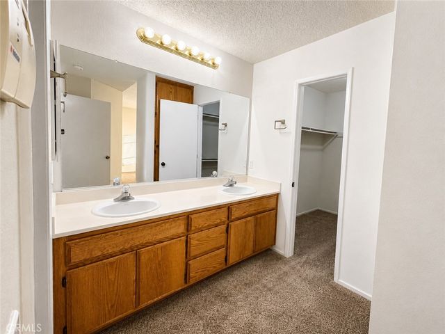 7871 Marek Court, Fontana, CA 92336