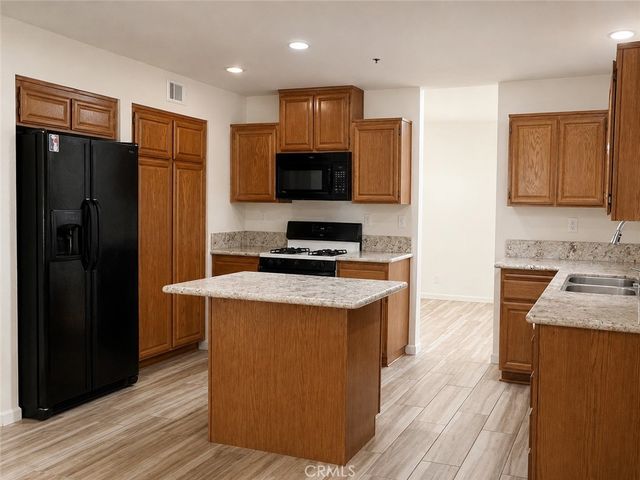 7871 Marek Court, Fontana, CA 92336