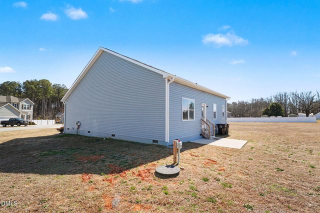337 Avery Meadows Drive, Smithfield, NC 27577