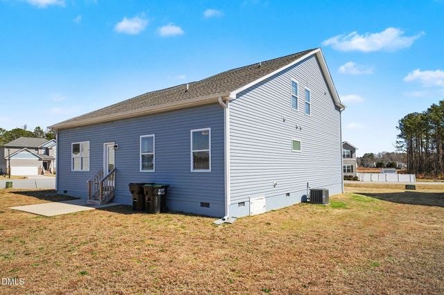 337 Avery Meadows Drive, Smithfield, NC 27577