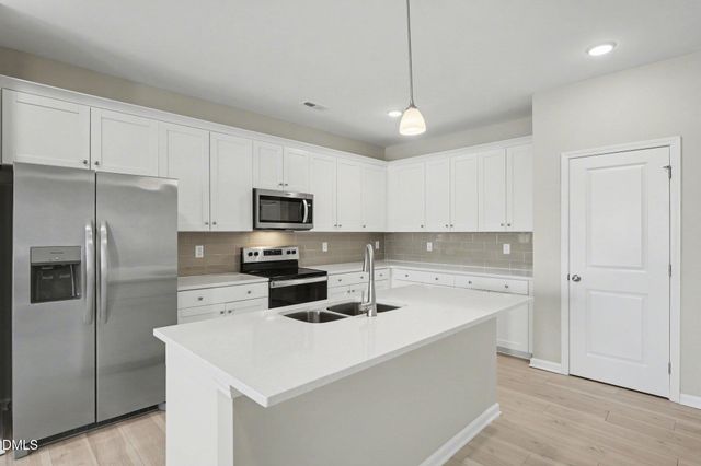 337 Avery Meadows Drive, Smithfield, NC 27577