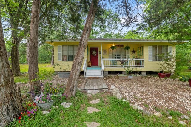 280 The Woods Road, Coldspring, TX 77331