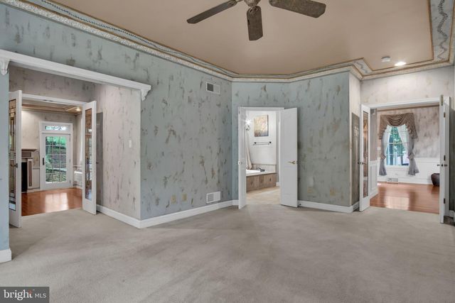 2250 BAKER RD, York, PA 17408