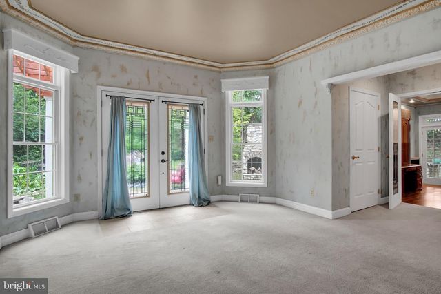 2250 BAKER RD, York, PA 17408