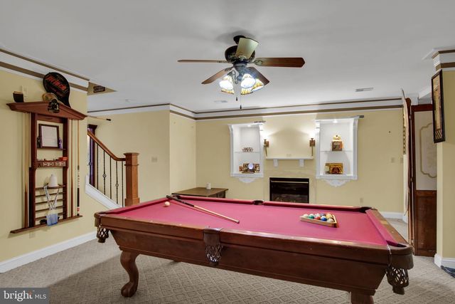 2250 BAKER RD, York, PA 17408