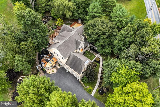 2250 BAKER RD, York, PA 17408