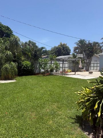 135 SE 5th Avenue, Boynton Beach, FL 33435