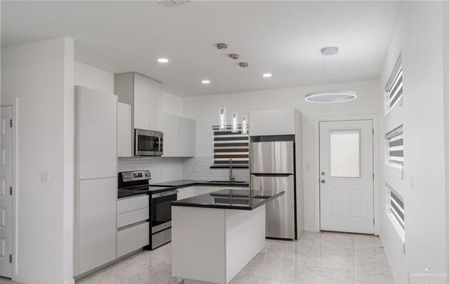 1604 Angelina Drive 2, San Juan, TX 78589