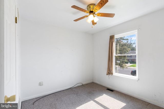 204 GRAND DR, Taneytown, MD 21787