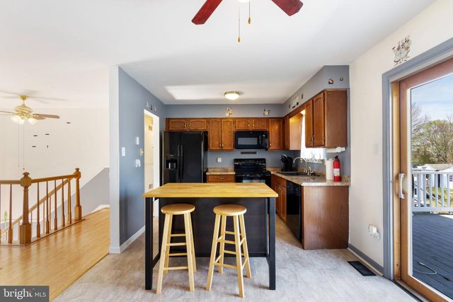 204 GRAND DR, Taneytown, MD 21787