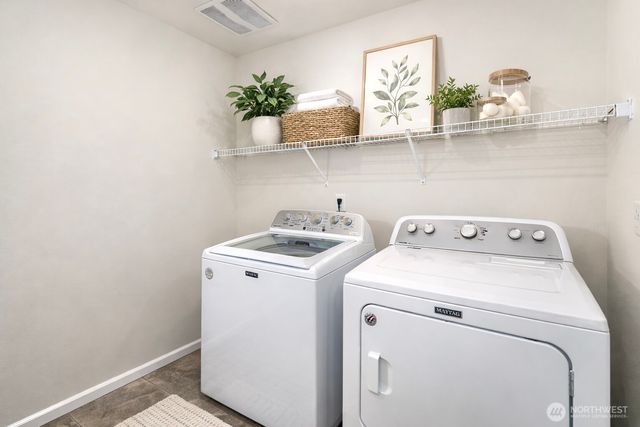 2412 Burlwood Street NE, Lacey, WA 98516