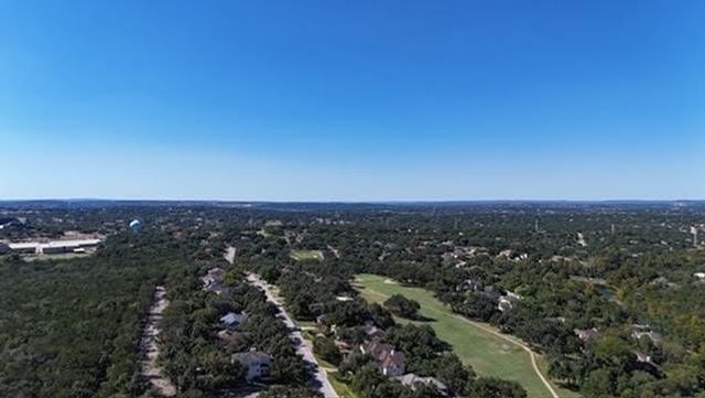 406 Rolling Green DR, Lakeway, TX 78734