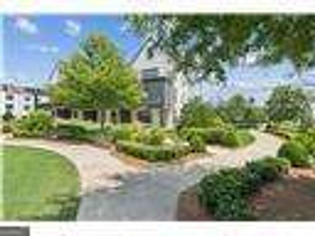 3510 Vermillion View, Suwanee, GA 30024