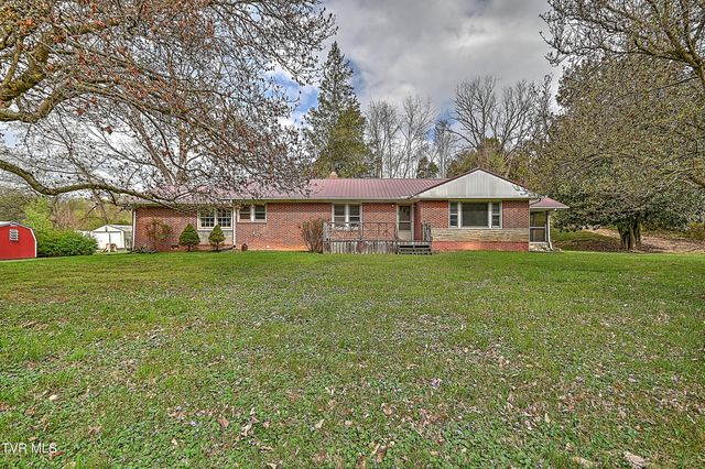 3176 Weaver Pike, Bristol, TN 37620