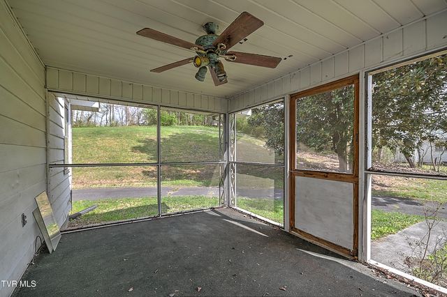 3176 Weaver Pike, Bristol, TN 37620