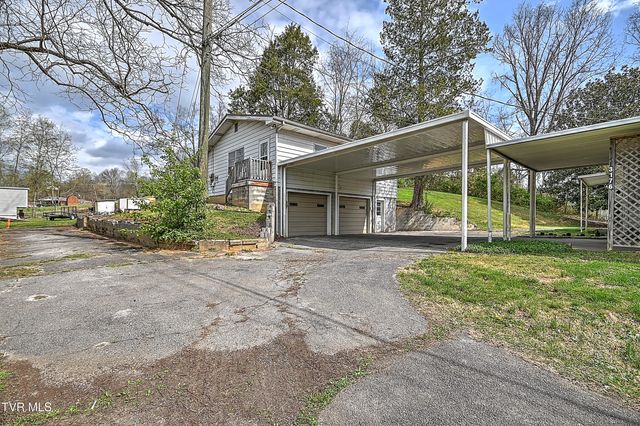 3176 Weaver Pike, Bristol, TN 37620