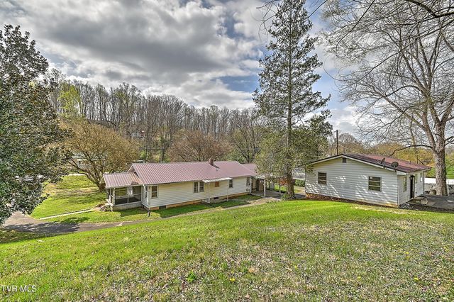 3176 Weaver Pike, Bristol, TN 37620