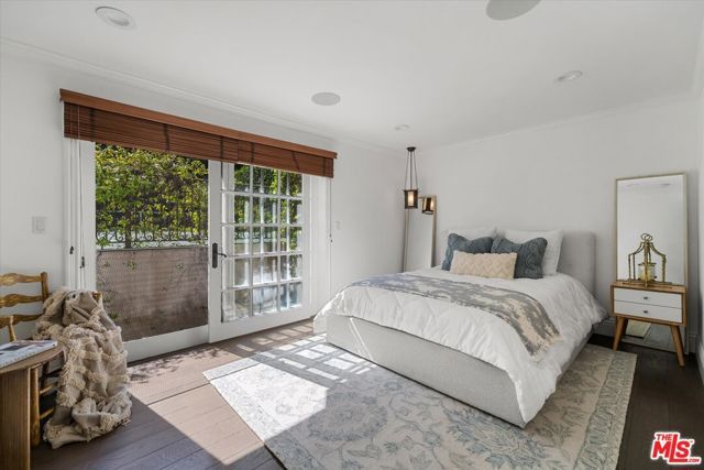 3171 Abington Drive, Los Angeles, CA 90210