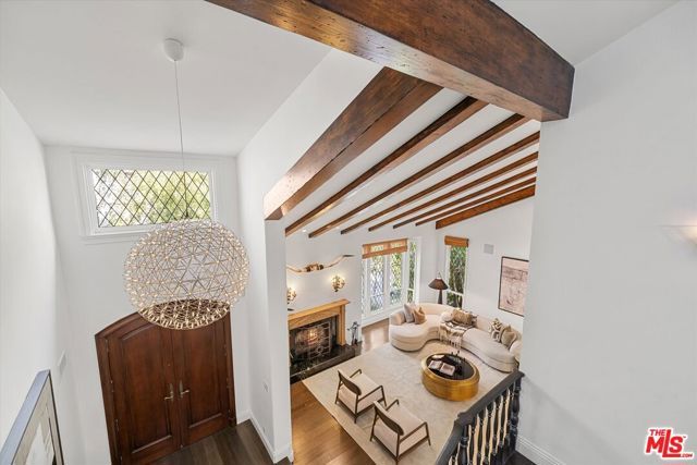 3171 Abington Drive, Los Angeles, CA 90210