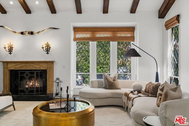 3171 Abington Drive, Los Angeles, CA 90210