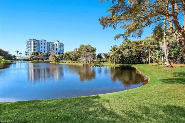 26914 Montego Pointe CT W # 202, Bonita Springs, FL 34134