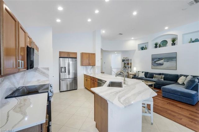 26914 Montego Pointe CT W # 202, Bonita Springs, FL 34134