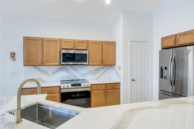 26914 Montego Pointe CT W # 202, Bonita Springs, FL 34134