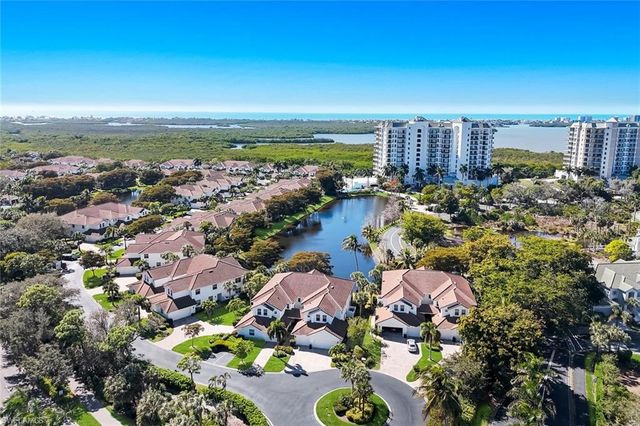 26914 Montego Pointe CT W # 202, Bonita Springs, FL 34134