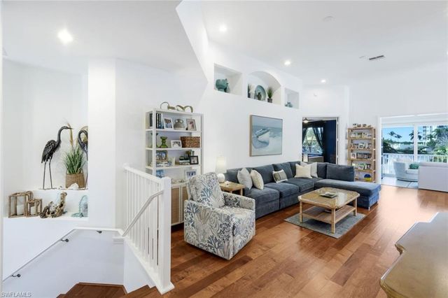 26914 Montego Pointe CT W # 202, Bonita Springs, FL 34134