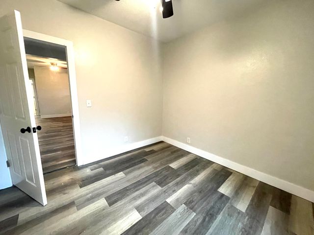 13 Cynder Lane, Anderson, MO 64831