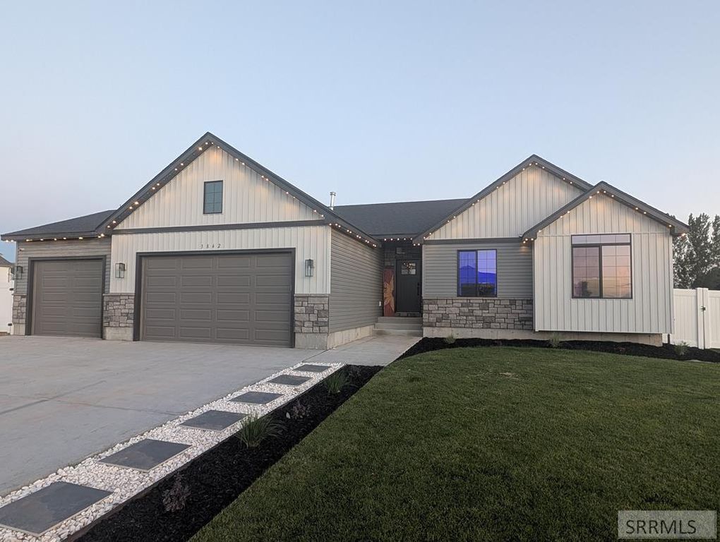 Image 1 of property listing at 3842 Hidden Valley Drive, Ammon, ID 83406