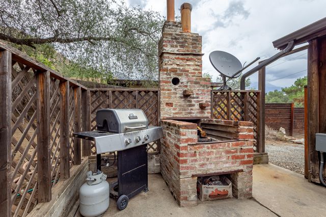 44609 Dinely Drive, Three Rivers, CA 93271