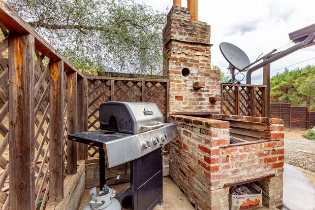 44609 Dinely Drive, Three Rivers, CA 93271