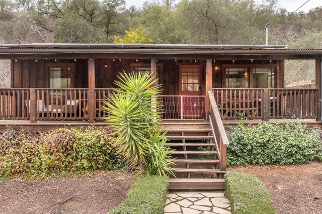 44609 Dinely Drive, Three Rivers, CA 93271